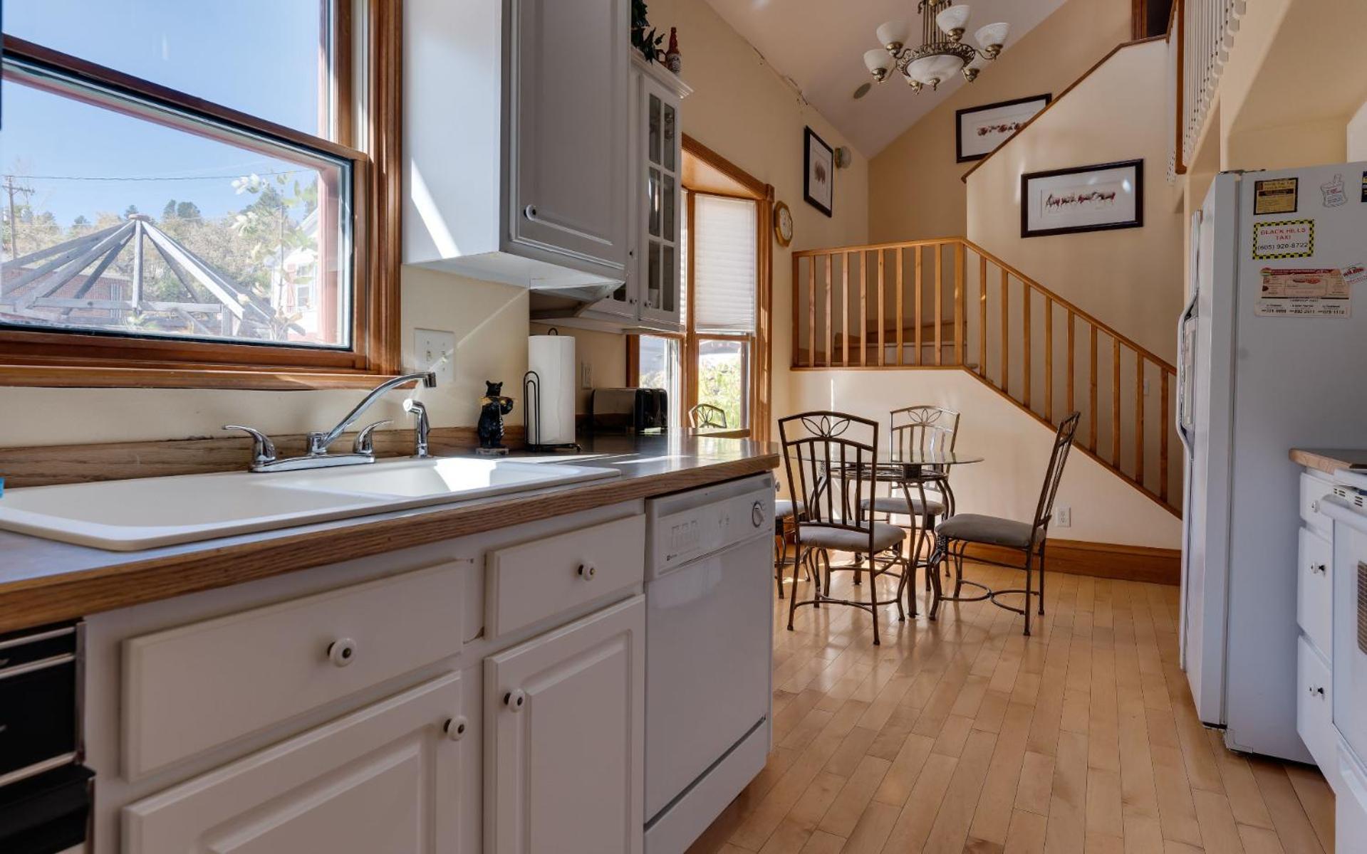 First Deadwood Cottages Room photo