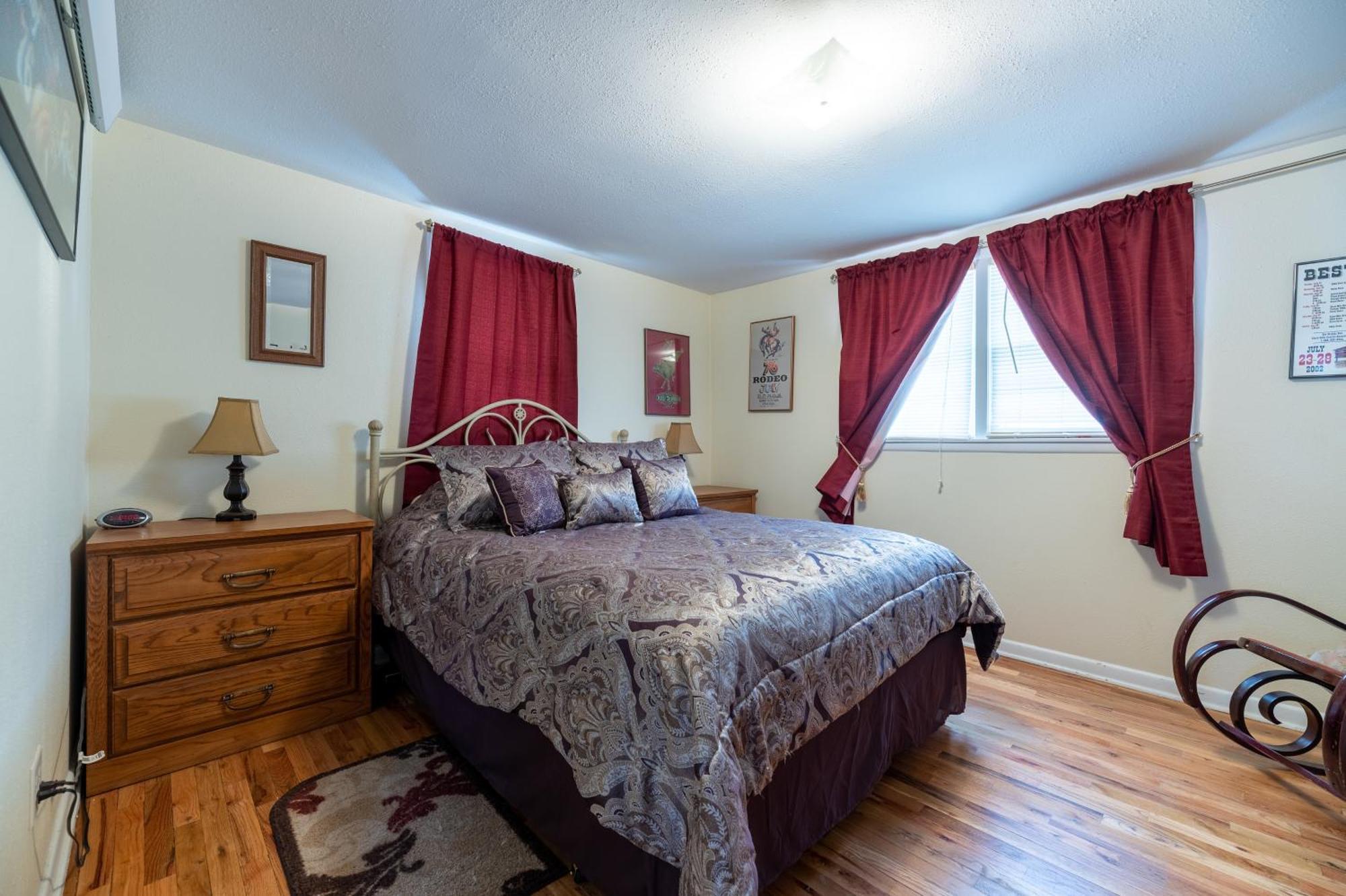 First Deadwood Cottages Room photo